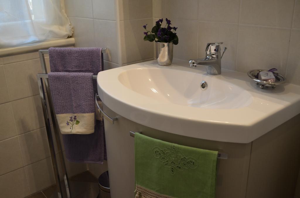 Heart Of Parma Apartment Phòng bức ảnh