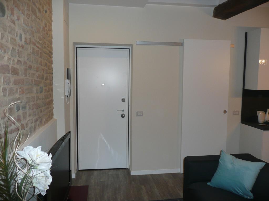 Heart Of Parma Apartment Phòng bức ảnh